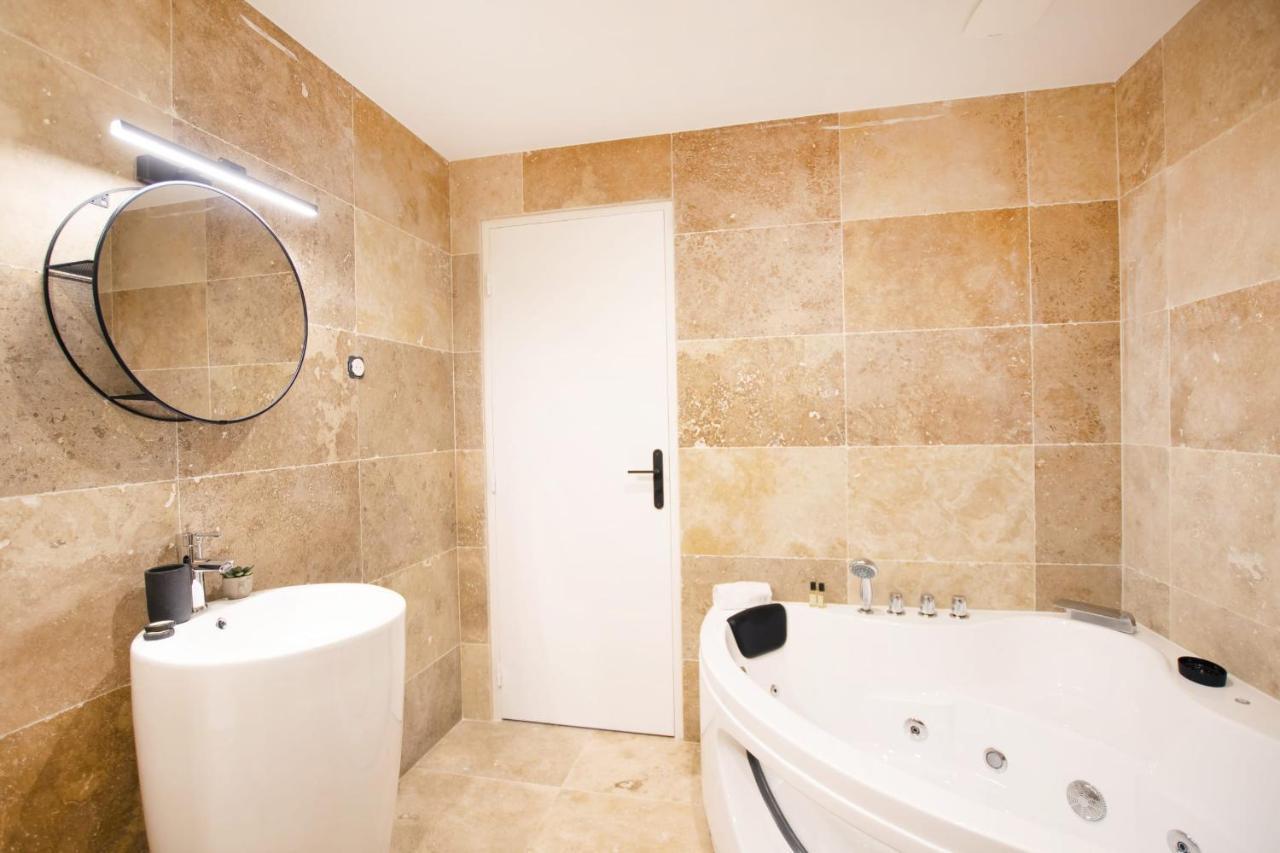 Guestready - Studio With Jacuzzi In The 10 Th Paris Exterior foto